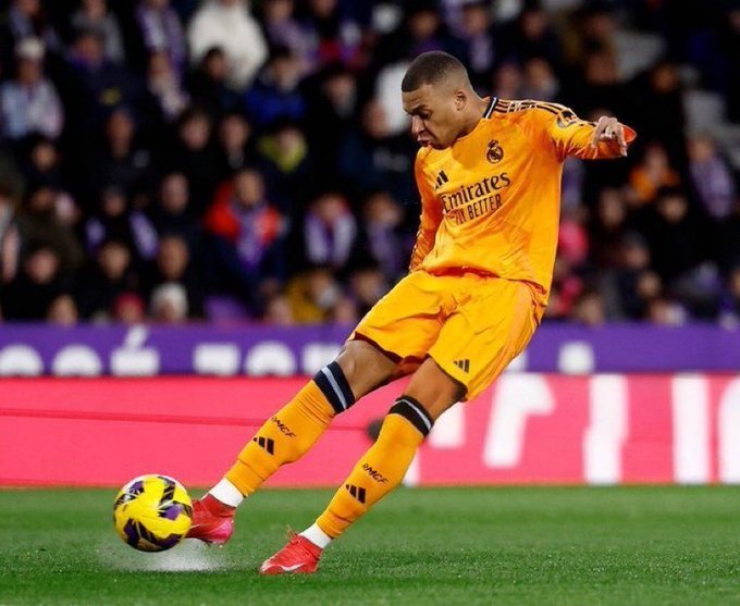 雄鹿前途光明！，姆巴佩新星比赛规则变更表现突出上演精彩一战(比姆巴佩更有天赋的超级新星)