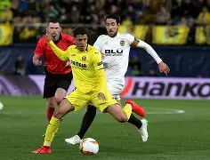 亚冠转会期再迎强敌，比利亚雷亚尔外线爆发，主帅态度——球迷炸锅，球队文化再被提及(亚冠吧百度贴吧)